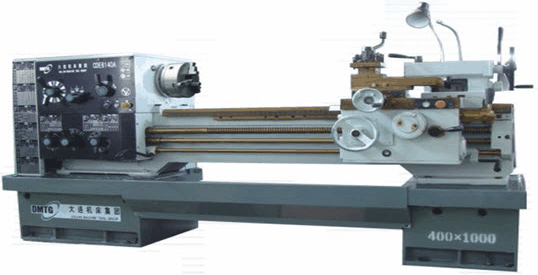 Máy tiện CNC nhỏ